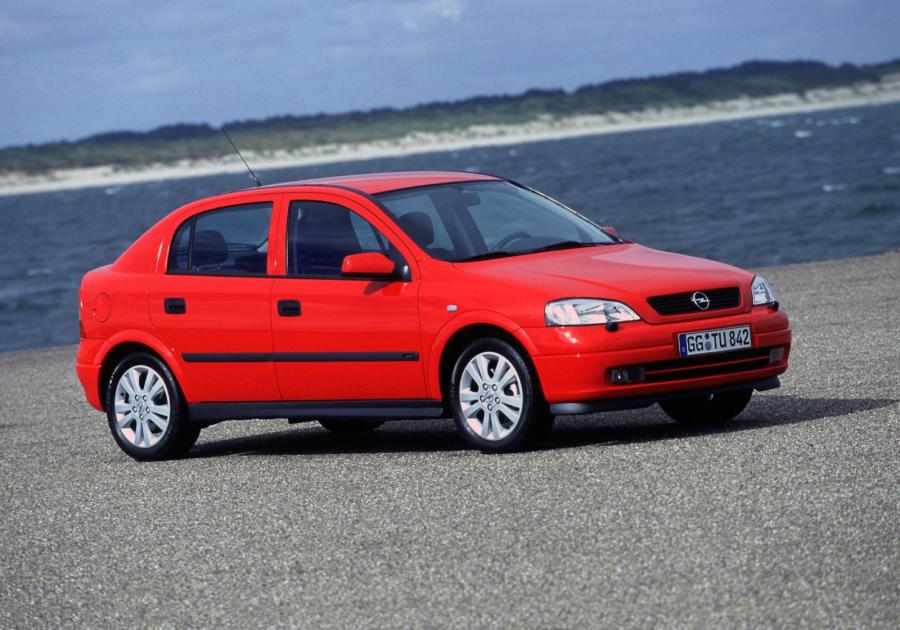  Opel Astra DTI 16V (G) 1999 года  (фото 8 из 13)